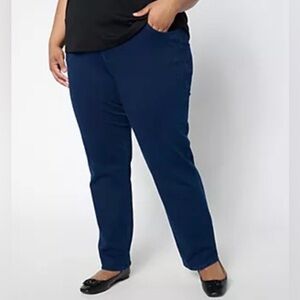 Quacker Factory Women's Indigo Straight Leg Pull on Jeans